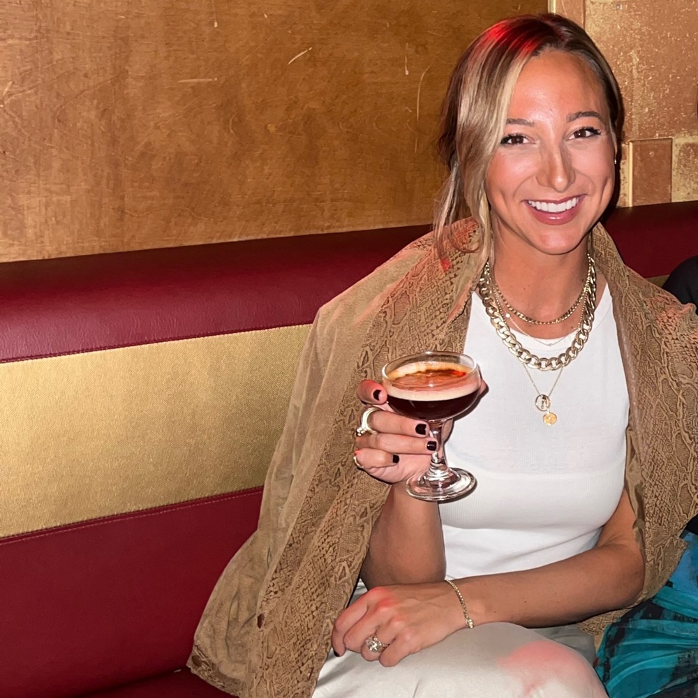 Meet your Posher, Caroline